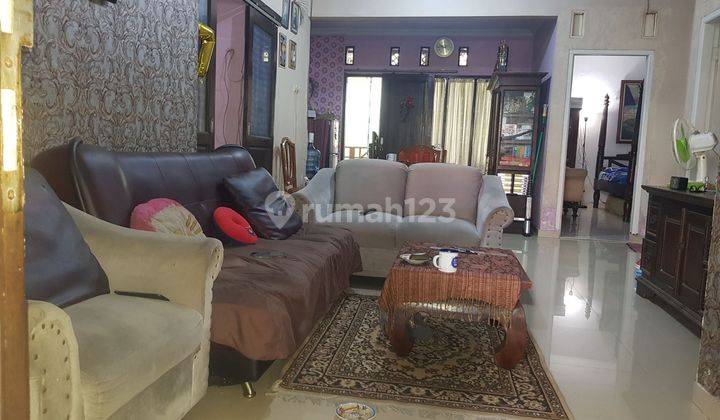 Rumah semi Furnish di THB dekat plaza THB , row jalan lebar,  lokasi strategis, harga dibawah pasar. 2