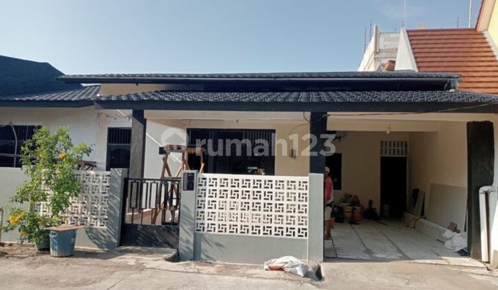 Rumah Dijual di Kompleks Patria Jaya Jatirahayu Pondok Gede Bekasi