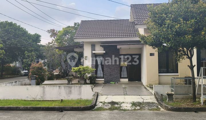 Rumah Hoek Murah di Cluster Acasia, Harga Nego Rumah Hoek Murah di Cluster Acasia, Harga Nego