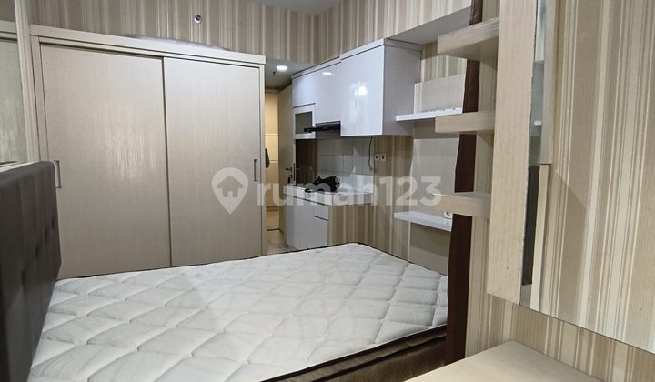 Apartemen Springlake Studio Furnish Dijual di Summarecon Bekasi