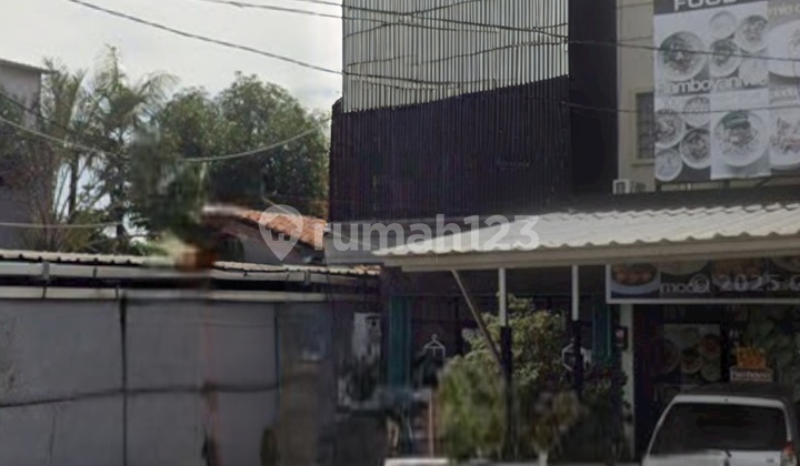 Shop House by the Main Road in Pondok Gede, Bekasi, Negotiable Price Until Deal is Finalized. 2