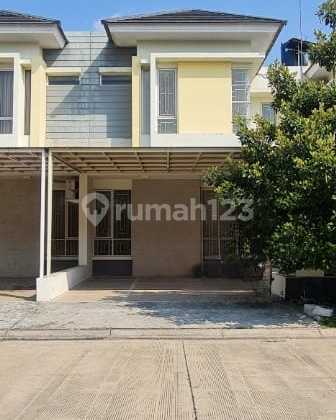 2-Story Ready-to-Occupy House in Adara Cluster, Harapan Indah Bekasi 1