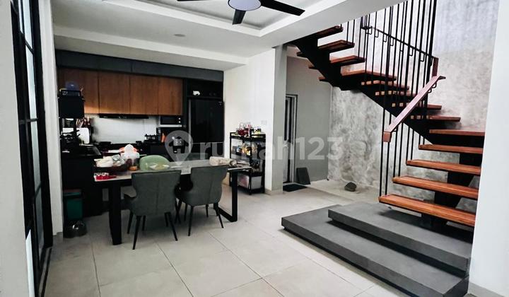 For Sale Spacious 2-Story House Ready to Occupy - Furnished, In Bekasi Permai Complex, Negotiable Price