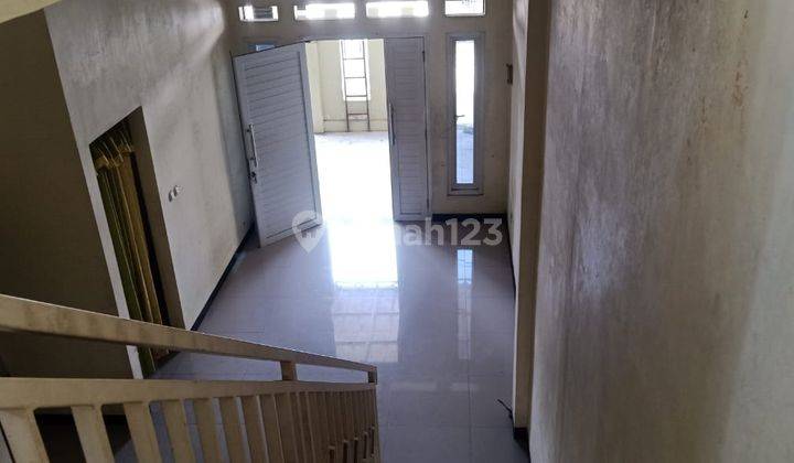 foto lainnya rumah 2 lantai harga nego