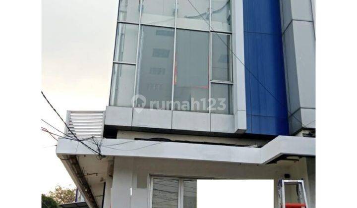 Ruko The East Rapi Terawat Siap Huni Arah Jalan Raya Ex Bank 2