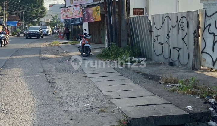 Di Jual Tanah Cepat Lokasi Strategis di depan Jalan Raya Agus Salim Di Jual Tanah Cepat Lokasi Strategis di depan Jalan Raya Agus Salim