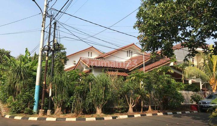 Rumah Mewah Hoek Siap Huni di Kayu Putih Jakarta Timur 1