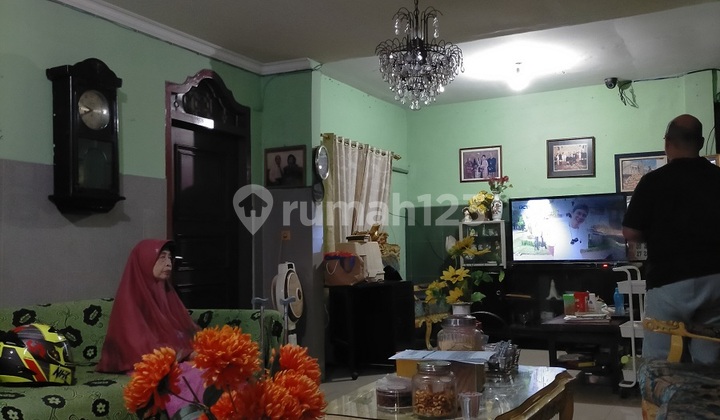 Rumah Tua Masih Aktif Buat Kos Di Cempaka Putih Jakarta Pusat 2
