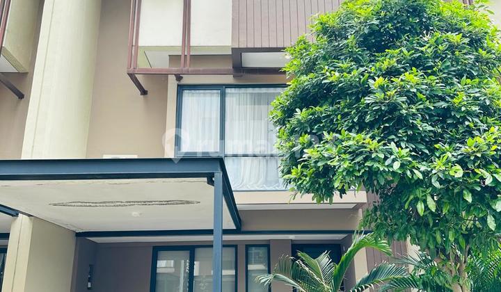 3-Story Cluster House in Tabebuya Housing, BSD, Tangerang Regency