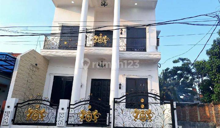 Dijual Murah Rumah 2,5 lantai BARU MEWAH diatas perumahan 50 meter an ke jalan Raya Kodau Jati Mekar Jatiwarna Bekasi Selatan 2