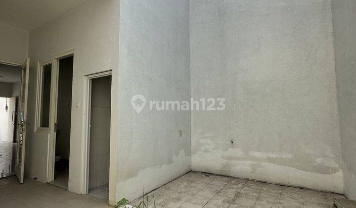 Di Bawah 2m Lebak 2 Lantai 17