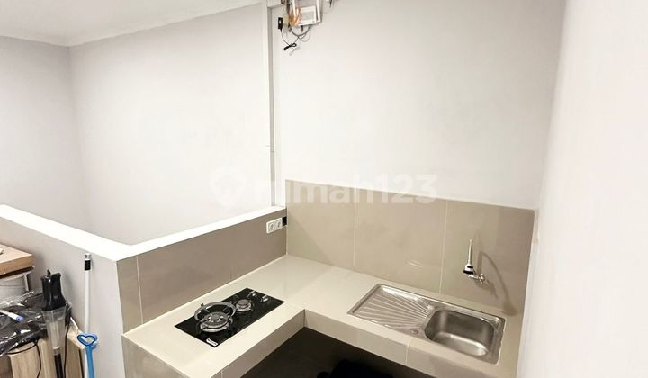Kost House in BSD 4 Floors Ready to Occupy Strategic Location Flood-Free 2