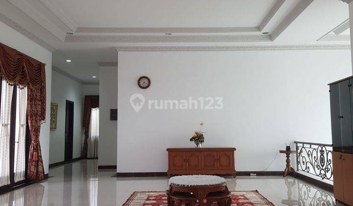 Dijual Rumah Mewah Semi Furnished Siap Huni di Bukit Golf Bsd 2