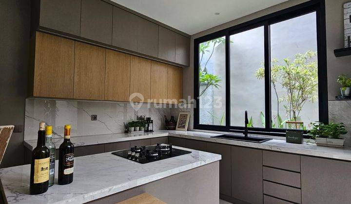 Brand New House Modern Cantik, Bagus Siap Huni di Versailes Bsd 2