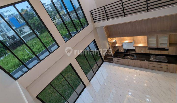 Cluster Santorini, River View Sentul City Rumah Bagus Berlokasi Strategis 2