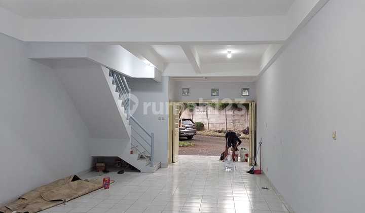 2-STORY SHOP HOUSE IN BSD CITY READY FOR BUSINESS STRATEGIC LOCATION 2-STORY SHOP HOUSE IN BSD CITY READY FOR BUSINESS STRATEGIC LOCATION
