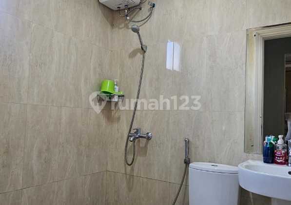 Luxury House in Gading Serpong Fully Furnished with Swimming Pool 2
