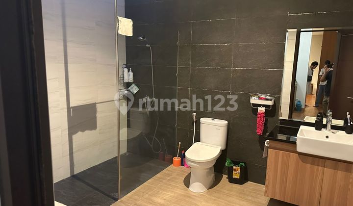 RUMAH DESIGN CANTIK DI ALAM SUTERA SEMI FURNISH SIAP HUNI 2