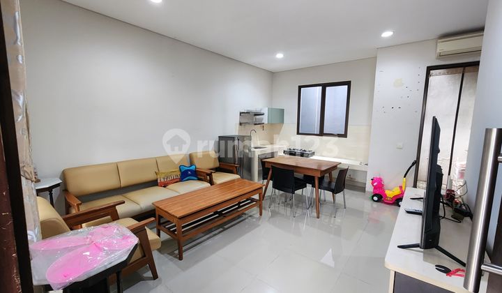 RUMAH CANTIK RAPIH DI VANYA PARK BSD CITY 2 LANTAI SIAP HUNI 2