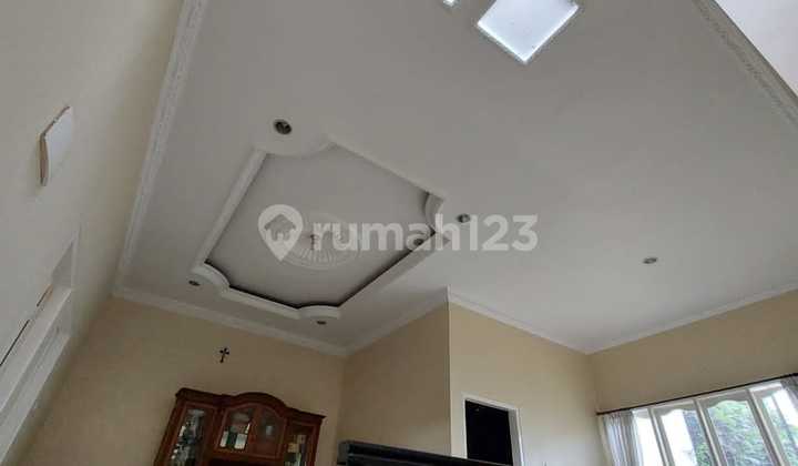 Luxury House in Gading Serpong 2 Floors Semi-Furnished Ready to Occupy 2