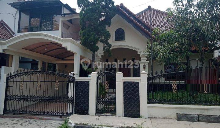 Rumah bagus siap huni dalam komplek antapani 1