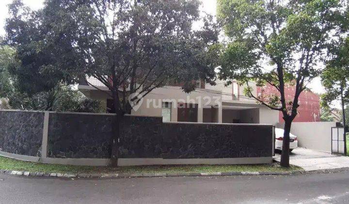 Rumah modern posisi hook siap huni di batununggal indah 1