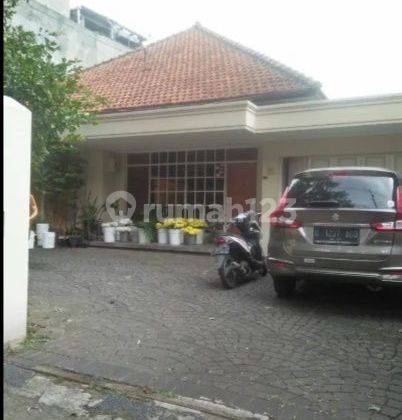 Rumah Bagus Siap Huni di Pusat Kota Bandung  1