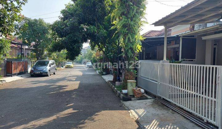 RUMAH SIAP HUNI DALAM KOMPLEK DEKAT TERMINAL ANTAPANI 2