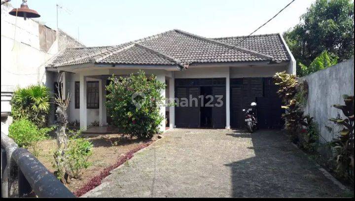 Rumah Lama Siap Huni Harga Murah Dekat Pusat Kota Turangga 1