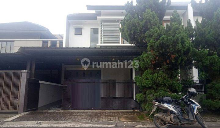 Rumah Bagus  Siap Huni Lokasi Bagus Di Komplek Singgasana pradana 1