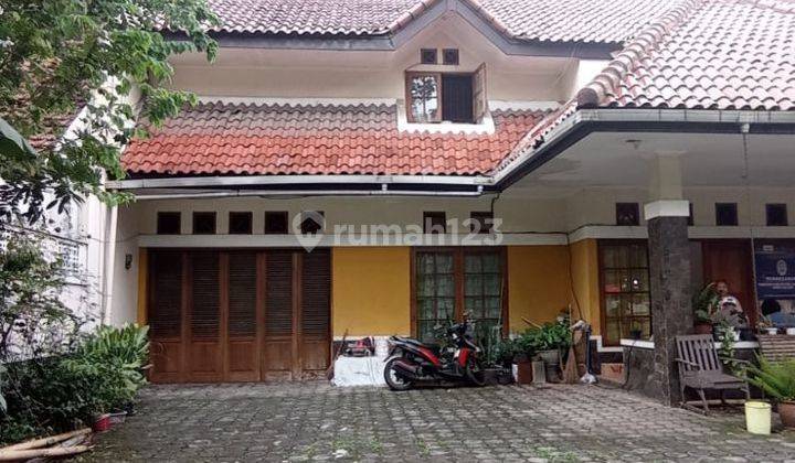 Rumah klasik pusat kota di Sayap dago bawah dekat bec 2