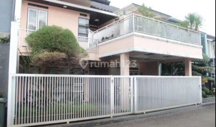 Rumah Elegan 2 Lantai Dekat Gerbang Tol Pasteur Bandung 1