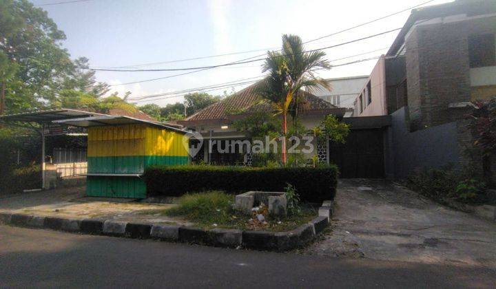 Rumah Dijual Lokasi Strategis Pusat Kota Sayap Riau Bandung 2