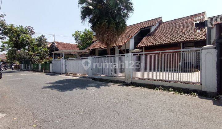 Rumah Murah Siap Huni Cocok Untuk Kantor Juga Lokasi Suryalaya  1