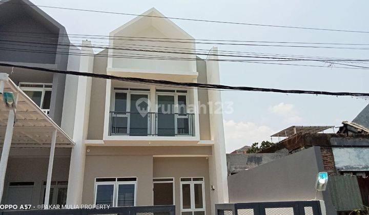 Disewakan Rumah Baru 2 Lantai Siap Huni Di Cisaranten Arcamanik  1