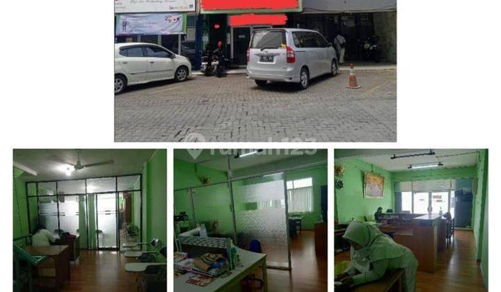 Ruko Dijual Di Jalan Margonda Raya Depok Komplek DMall Letak Strategis 3 Menit Ke Pintu Toll Dan Dekat Stasiun KRL
 1