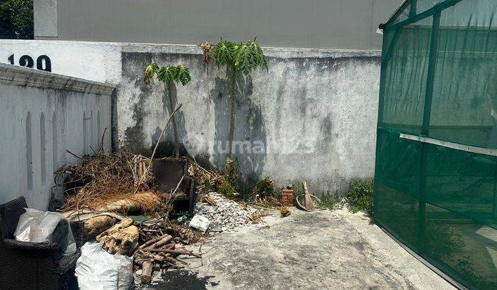 Dijual Tanah Residensial Lokasi Pinggir Jalan Di Kemang  1