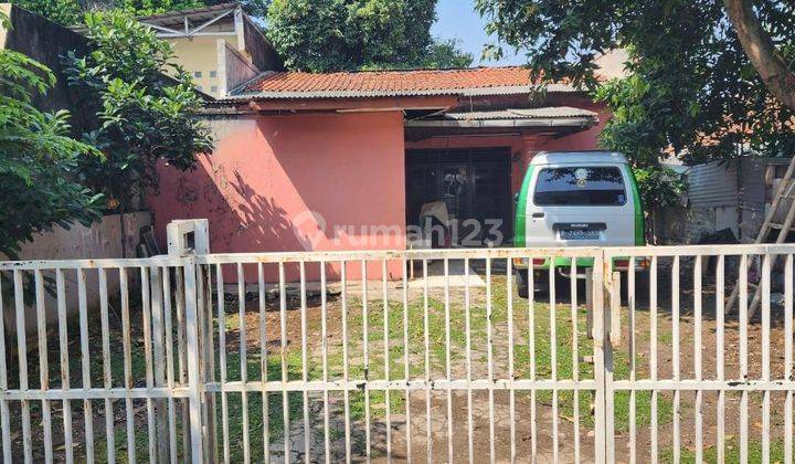 Dijual Tanah Bonus Rumah Akses jalan utama ke Lenteng Agung dan Tol TB Simatupang 2