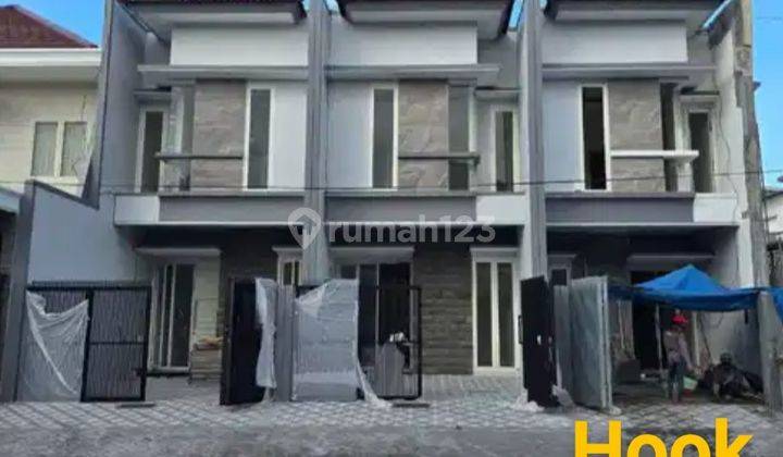 Rumah Lebar Jalan 4 Mobil Di Sutorejo 1