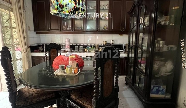 Dijual Cepat Rumah Hitung Tanah Strategis Cocok Buat Kost 2