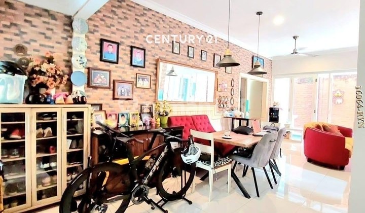 Jual Rumah Prime Location Siap Huni Posisi Hoek di Bintaro Jaya 2