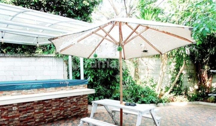 For Rent House Hook Position in Kebayoran Bintaro 2