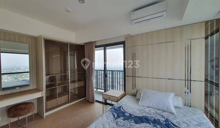 Apartemen 2 BR Type Corner, Luas, Full Furnish, Murah di Bintaro 2