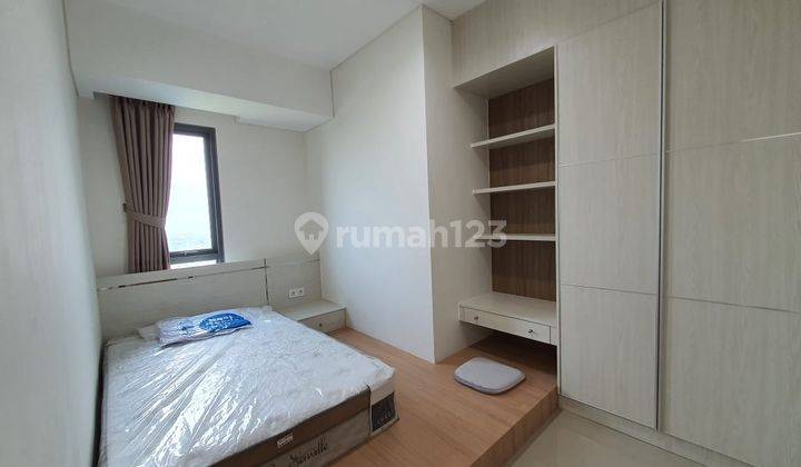 Apartemen 2 BR Type Corner, Luas, Full Furnish, Murah di Bintaro 4