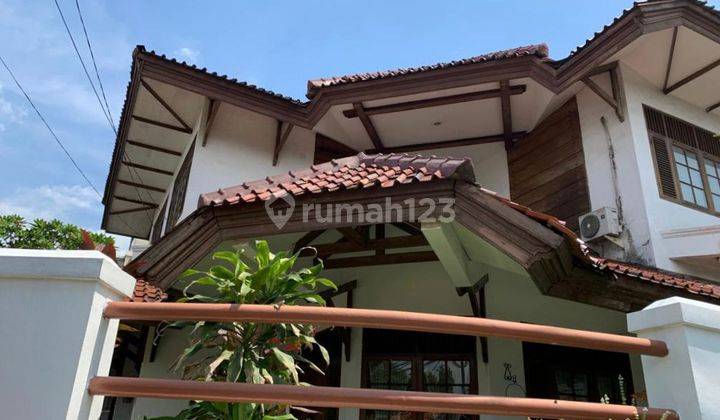 Rumah Asri Dan Strategis Posisi Hook, Camar Bintaro Jaya Sektor 3 2