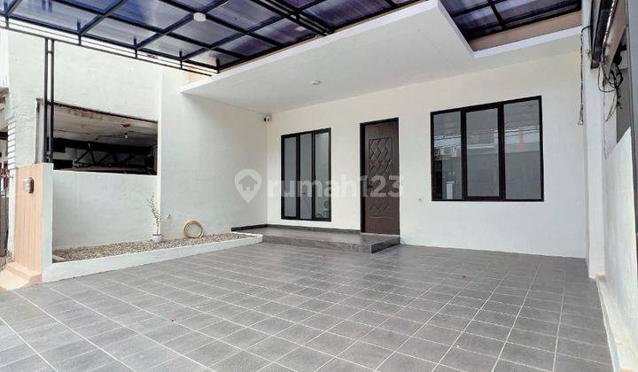Rumah Cantik di Kiwi Graha Bintaro Baru Renovasi Murah Siap Huni 2