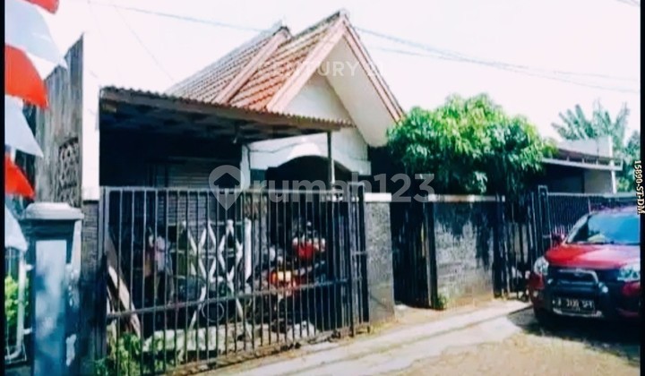 Dijual Murah Rumah 2 Lantai di Bukit Nusa Indah