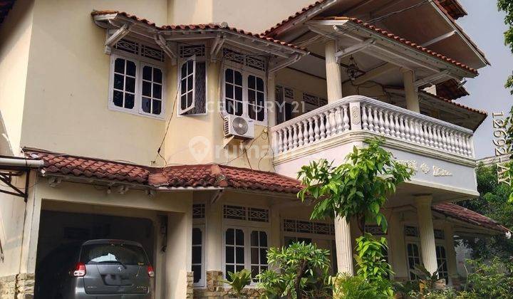 Rumah Dijual Konsep Villa Nyaman Asri Dekat Kampus UI & Pancasila 1