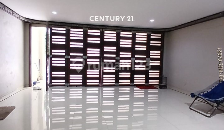 Rumah Semi Furnished Siap Huni di Kebayoran Bintaro 2