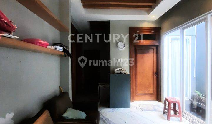 Rumah Hook Graha Raya Bintaro Jaya Lantai Marmer Luas Dan Murah 2